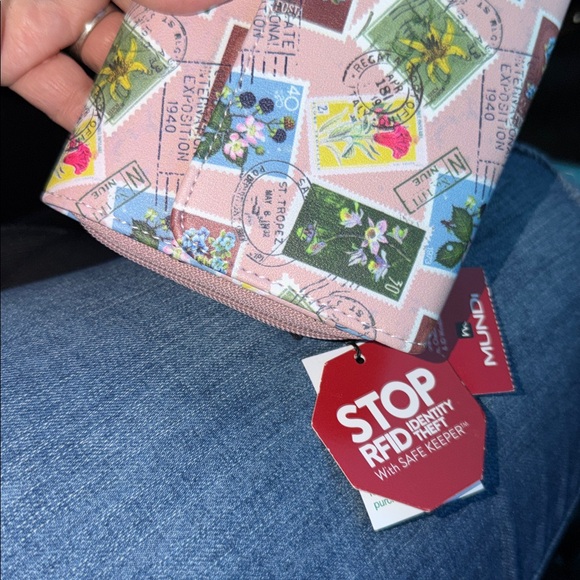 Floral Stamp Print Wallet - Picture 2 of 9